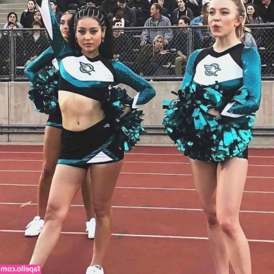 Sydney Sweeney [ sydney-sweeney-2 ] - Today I'll have a surgery and I'll be away from social media for 2 or
