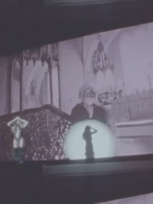 Sydney Sweeney [ sydney-sweeney-2 ] - filming a custom and I got a phone call and interrupted me 🤣