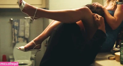 Sydney Sweeney [ sydney-sweeney-2 ] - So fancyyyy😜 #Mindthegap