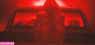Sydney Sweeney [ sydney-sweeney-2 ] - The SFW onesI'll send the NSFW by DM 💋