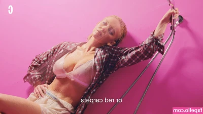 Sydney Sweeney [ sydney-sweeney-2 ] - Sunday funday 🍆