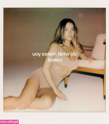 Sydney Sweeney [ sydney-sweeney-2 ] - should i be an angel or devil for halloween this year 🙈🙊