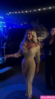 Sydney Sweeney [ sydney-sweeney-2 ] - My new house has a shooting room btw guys 😁😁 So thats going to