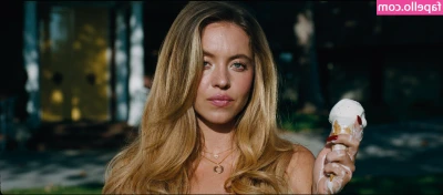 Sydney Sweeney [ sydney-sweeney-2 ] - Something about red lipstick, I feel dressed up even when I’m