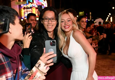 Sydney Sweeney [ sydney-sweeney-2 ] - this is the firs video of my series ( Jessy loves big black dick ).