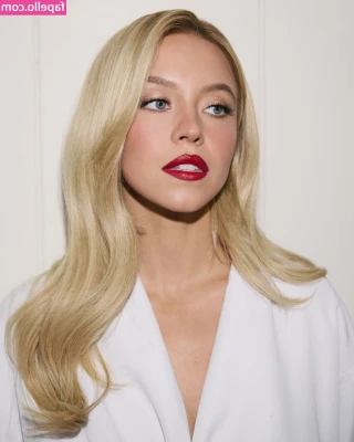 Sydney Sweeney [ sydney-sweeney-2 ] - Have you been bad?