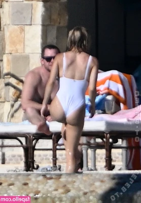 Sydney Sweeney [ sydney-sweeney-2 ] - Classy, sassy and lustful Goddess!