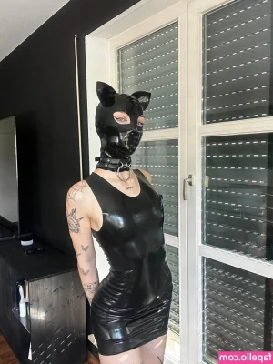 littlebllkkitty - I want to feel you all inside me