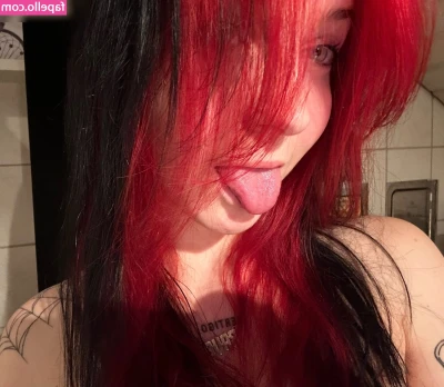 littlebllkkitty - A little soapy shower fun with my toy