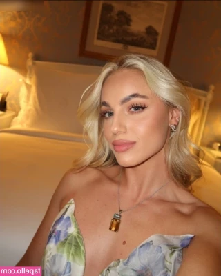 Ana Maria Marković [ ana-maria-markovi ] - I have always admired a woman’s nude body, including my own 😘💋