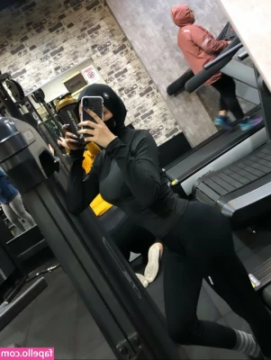 OklinFia [ oklinfia-1 ] - I love a good throat work out