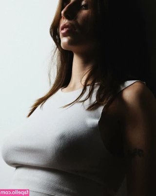 Carolina Afonso [ carolina-afonso ] - On some new ish