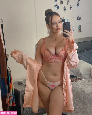 Erin Marley Klay [ erin-marley-klay ] - Yea Yea Yea. We Lit as fuck !🔥! i swear..... i want to make a