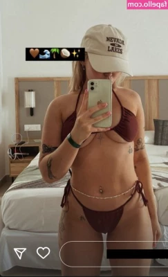 Sweetlikecinnam-n - Totally naked  Estoy muy caliente