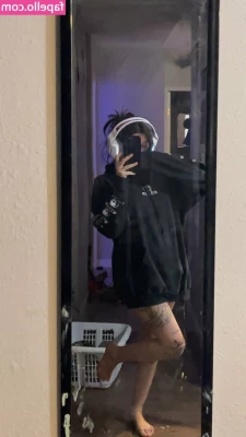 tt_t772 [ tt-t772 ] - I get too edged up sometimes 🥵