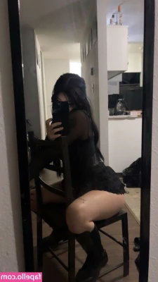 tt_t772 [ tt-t772 ] - So what are you busy with? 😏 I bet you are thinking of me and want