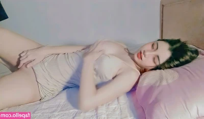 yuumeilyn - Who likes a woman with some attitude?