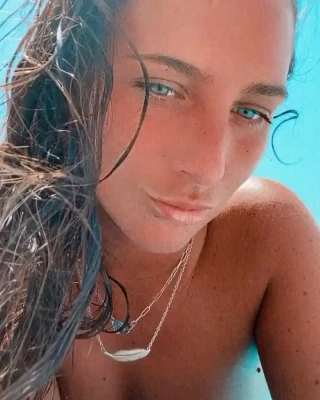 Maeva D'Ascanio [ maeva-d-ascanio ] - I've been out of town all week so my assistant has been posting