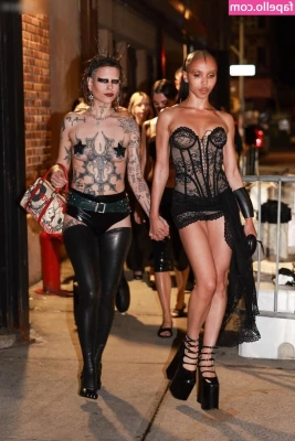 FKA Twigs [ fka-twigs ] - Lol we all was so lit this night