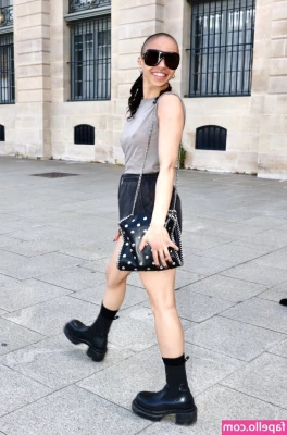 FKA Twigs [ fka-twigs ] - My avg pace is 8 min a mile  Think you could keep up