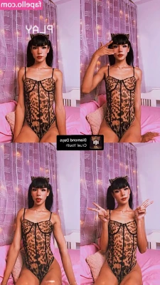 FKA Twigs [ fka-twigs ] - This is the third and last part of this set   Which part did you