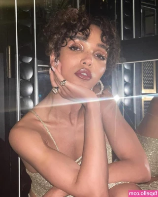 FKA Twigs [ fka-twigs ] - Can’t wait to wear this to the strip club! 🔥