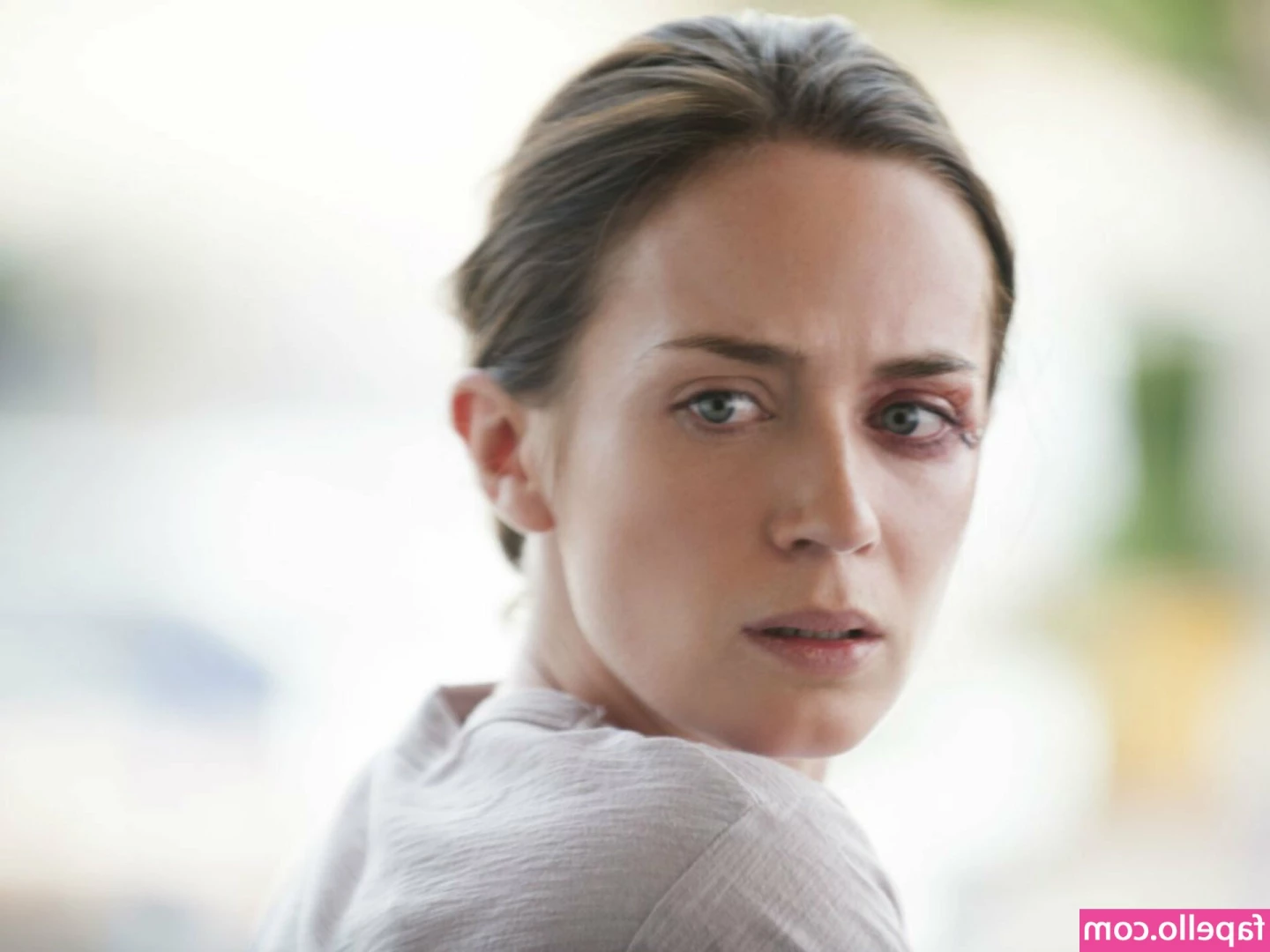 Emily Blunt [ emily-blunt ] - Remember when the bedroom was being reno d so every single movement I