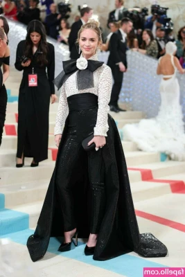 Emily Blunt [ emily-blunt ] - This is all I could capture on camera of my night… the rest is