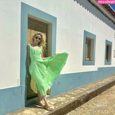 Shantel VanSanten [ shantel-vansanten ] - Wanna know what fun I REALLY got upto at the weekend  follow on from