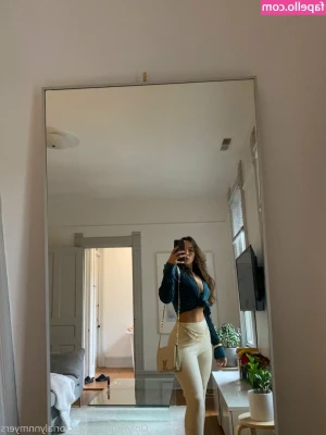 Victoria Lynn Myers [ victoria-lynn-myers ] - “Rebill on? Check your DM treat headed your way”