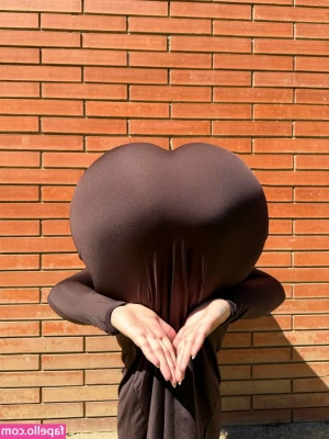 Sarem Uysal [ sarem-uysal ] - Tadaaa bought myself a new tight thing to wear. I love it 🐛 Which