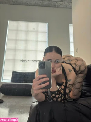 Auhneesh Nicole [ auhneesh-nicole ] - Orlando photoset with Joey Part 2/7 xx