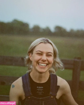 Phoebe Bridgers [ phoebe-bridgers-1 ] - YAAAAS!!!! Yesterday we are finished my B-DAY compain and I'm going