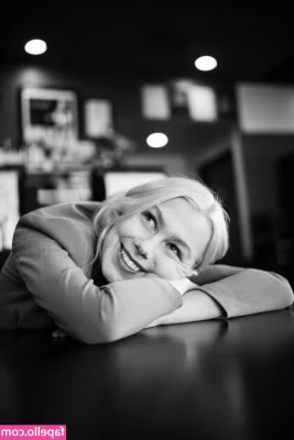 Phoebe Bridgers [ phoebe-bridgers-1 ] - Zieh die Schleife vom Top Baby