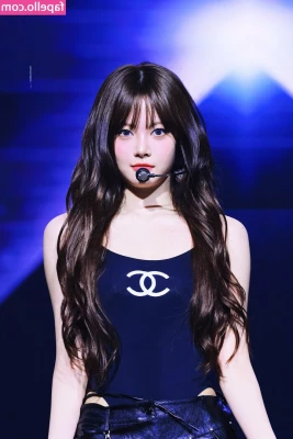 Hong Eunchae 홍은채 [ hong-eunchae-1 ] - Butt Pic Mega Drop! 3 of 4 A few of you have been asking so here is