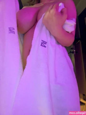 Mugi Mugi [ mugi-mugi-1 ] - some hot action from when i was livestreaming / camming. 69ing (only