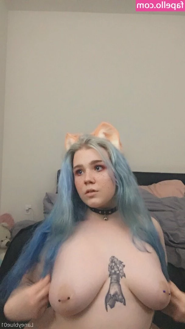laneyblue01 - Let's get into a little bit of trouble together 😈