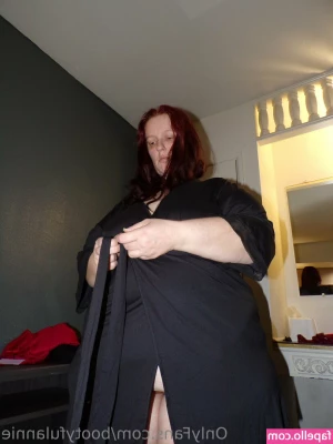 bootyfulannie - is it too early to start buying halloween costumes? drop some ideas