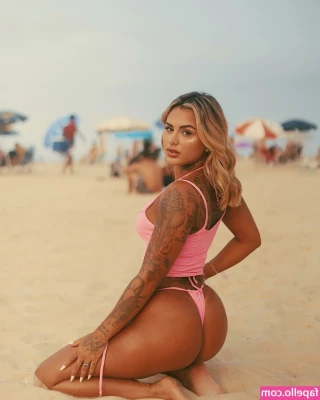 Nicole Reis [ nicole-reis ] - I'm ready to get naught tonight!!