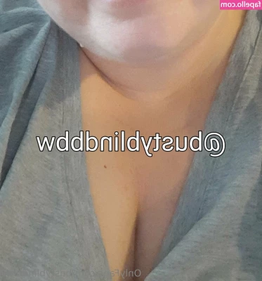 bustyblindbbw - pls ignore the hair and little balls of lube but doesn’t my pussy