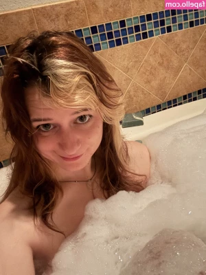 kitren_ [ kitren ] - Gotta love crotchless panties