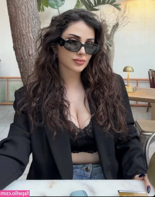 Deniz Bağdaş [ deniz-bagdas ] - this angel’s got some devilish thoughts… 😇😈