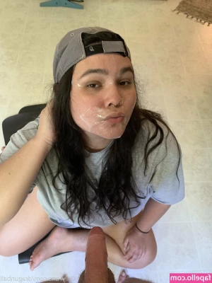 Dragunball - Resubs just got the uncensored in their dms for free titty Friday