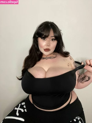 cecehectori - Ten  Titty Tuesday