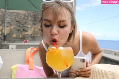 layanadevis - Puffy pussy baby💋 kiss it for me & tell me how pretty she is