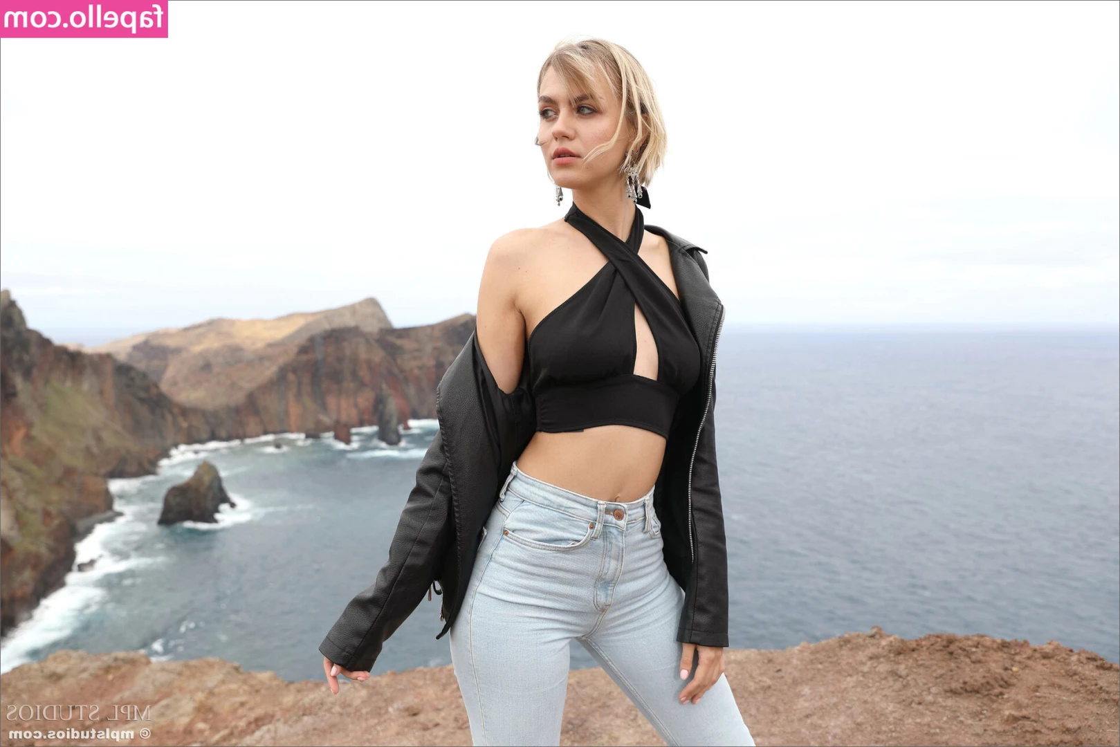 layanadevis - flexing