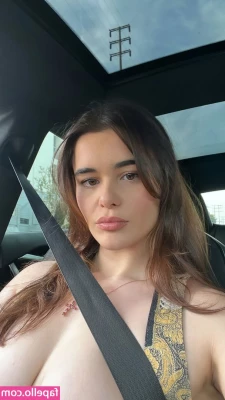 Barbie Ferreira [ barbie-ferreira ] - Ready and willing 😏 haha ♥️