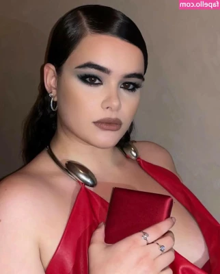 Barbie Ferreira [ barbie-ferreira ] - Masturbation video  swipe left or subscribe to my VIP OnlyFans   part 1