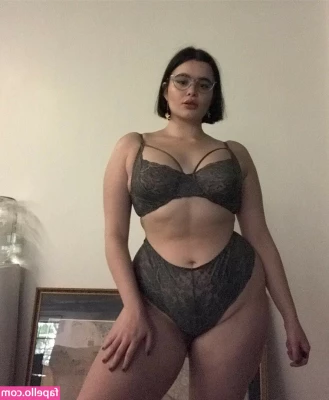 Barbie Ferreira [ barbie-ferreira ] - Up + Over