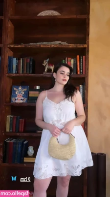 Barbie Ferreira [ barbie-ferreira ] - Have you seen my PPV video whit smoking and spitting    smoke  spit 